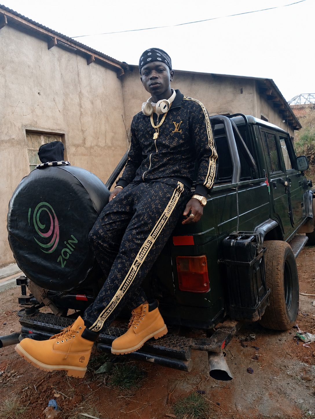 TOOSIE BLAQ8